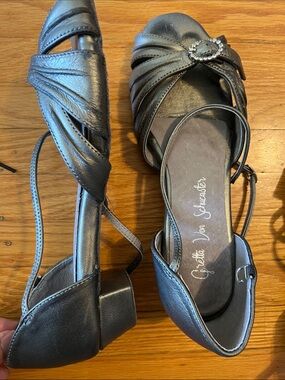 Women's Silver dance sandals 1” heel, leather